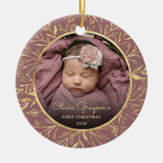 Baby's 1e Kerstfoto Gouden Foliage Roos Ronde Keramisch Ornament (Voorkant)