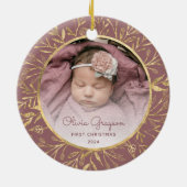 Baby's 1e Kerstfoto Stoffig Roos Goud Rond Keramisch Ornament (Achterkant)