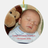 Baby's 1e Kerstmis Kleine Monkey Holly Foto Keramisch Ornament (Achterkant)