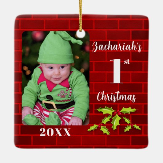 Baby's 1e Kerstmis Red Brick Keepsake Keramisch Ornament (Achterkant)