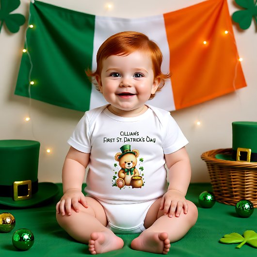 Baby's 1e St. Patrick's Day, Gelukkig Klein Meisje Romper