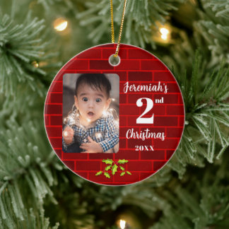 Baby's 2e Kerstmis Rode Steen Ronde Keepsake Keramisch Ornament