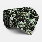 Baby's adem op zwarte stropdas (Opgerold)