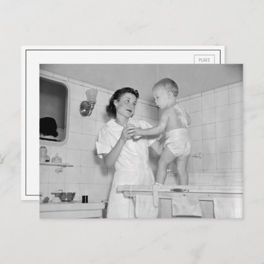 Baby's Bath, 1937 Briefkaart (Voorkant / Achterkant)
