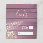 Baby's Breath & String Lights Paarse houten bruilo Plaatskaartje (Buitenkant ongevouwen)