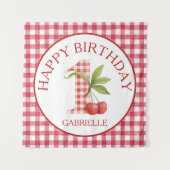 Baby's Cherry First Red Gingham Birthday Wandkleed (Voorkant)