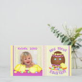 Baby's eerste gepersonaliseerde Pasen-fotokaart Feestdagenkaart (Staand voorkant)