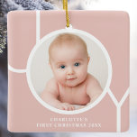 Baby's Eerste Kerst Custom Foto Roos Goud Keramisch Ornament<br><div class="desc">Dit stijlvolle aandenken Baby's First Christmas Photo Ornament is versierd met het woord JOY in witte typografie op een rozen gouden achtergrond. Eenvoudig aan te passen met uw foto,  naam en jaar.</div>