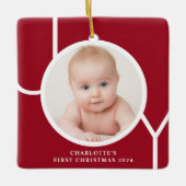 Baby's Eerste Kerst Custom Keepsake Foto Rood Keramisch Ornament (Voorkant)