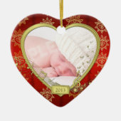 Baby's Eerste Kerst Rood Goud Foto Hart Keramisch Ornament (Voorkant)