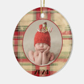 Baby's eerste kerst versleten Plaid Foto Keramisch Ornament (Links)