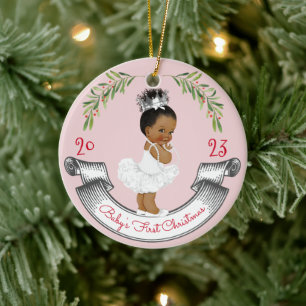 Baby's eerste kerst zwart haar kroon roze & rood keramisch ornament