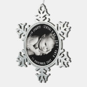 Baby's eerste kerstcirkel Typografie Foto Tin Sneeuwvlok Ornament (Rechts)