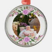 Baby's eerste kerstfeest met lijst van bloemen metalen ornament (Voorkant)