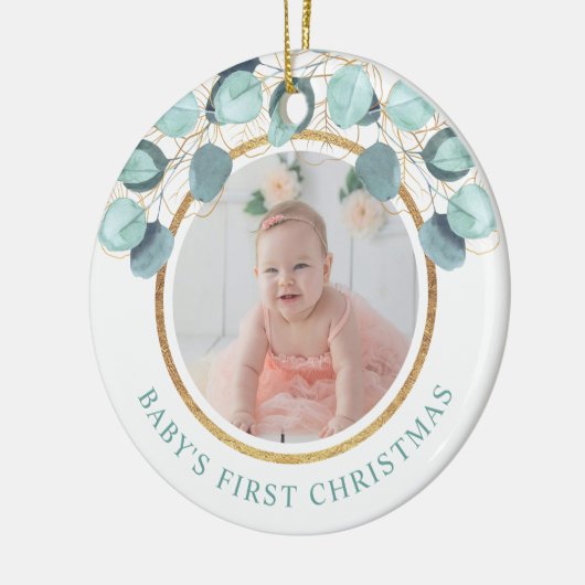 Baby's eerste kerstfoto Eucalyptus Keramisch Ornament (Links)