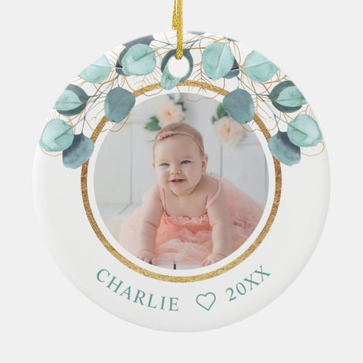 Baby's eerste kerstfoto Eucalyptus Keramisch Ornament (Achterkant)