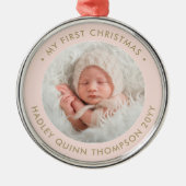 Baby's eerste kerstfoto Girly Blush Pink & Gold Metalen Ornament (Voorkant)