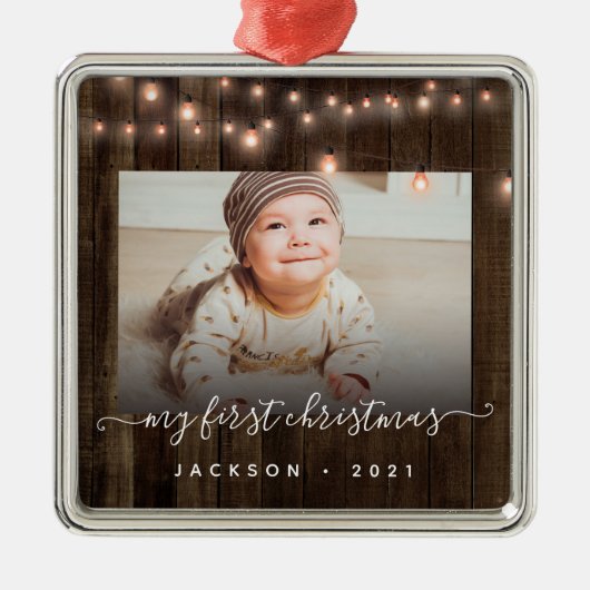 Baby's Eerste Kerstfoto Hout en Lichten Metalen Ornament (Voorkant)