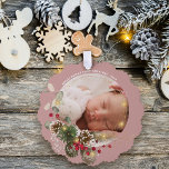 Baby's eerste kerstfoto Keepomwille Ornament Kaart<br><div class="desc">Mooie Baby's Eerste Kerstmis gewikkeld in gouden lichten en hulst tegen een roze blozen achtergrond waardoor een uniek cadeau en aandenken voor al uw beste wensen tijdens de vakantie seizoen. Personaliseer eenvoudig met jouw naam en favoriete foto van uw keuze.</div>