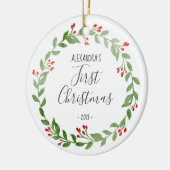 Baby's eerste kerstfoto met grote grijs keramisch ornament (Links)