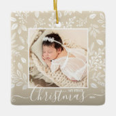 Baby's eerste kerstfoto op Ivoorkust Keramisch Ornament (Voorkant)