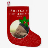 Baby's eerste kerstfoto Red Holly Berry Kleine Kerstsok (Voorkant)