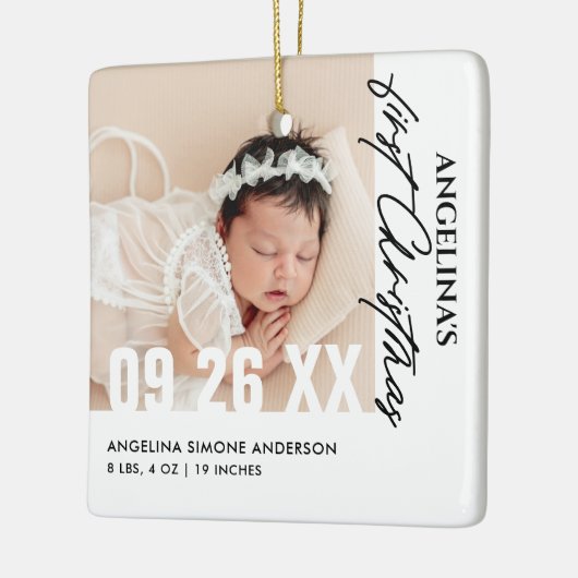 Baby's Eerste Kerstmis 2-Foto Naam & Geboortedetai Keramisch Ornament (Links)