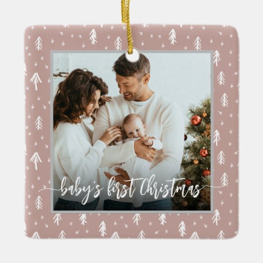 Baby's Eerste Kerstmis Aangepaste naam Roze Keepom Keramisch Ornament (Voorkant)