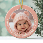 Baby's Eerste Kerstmis - Eenvoudig koraal roze mei Keramisch Ornament<br><div class="desc">Voeg één afbeelding toe aan dit schattige vakantie ornament - ideaal voor baby meisjes. Een eenvoudige lichtkoraalroze rand maakt een onvergetelijk ornament voor je boom. Een modern minimaal lettertype voor het jaar met een plek om 1 vierkante foto te uploaden.</div>