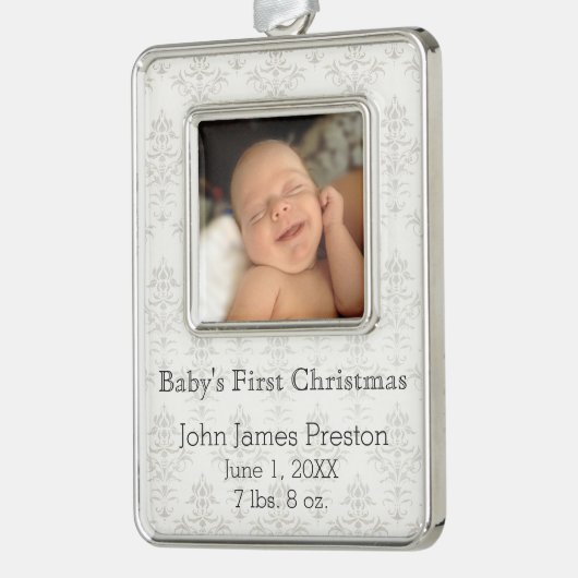 Baby's Eerste Kerstmis op Silver Damask Verzilverd Omlijst Ornament (Links)