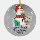 Baby's Eerste Kerstmis schattige sneeuwpop moderne Keramisch Ornament (Voorkant)