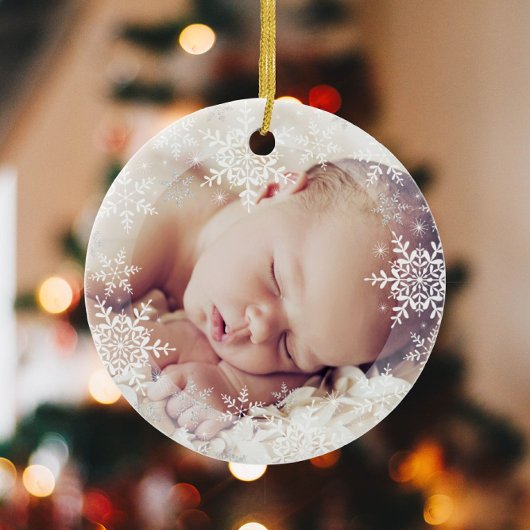 Baby's eerste Kerstmis White Silver Snowflakes Keramisch Ornament