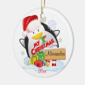 Baby's eerste kerstpinguïn op maat keramisch ornament (Links)