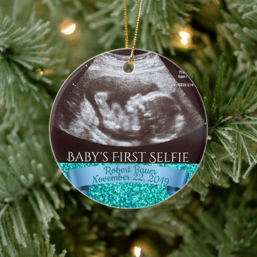 Baby's eerste selfie (blauwe achtergrond) keramisch ornament (Boom)