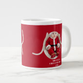 Baby's First Christmas Photo Red Coffee Mug Grote Koffiekop (Voorkant rechts)
