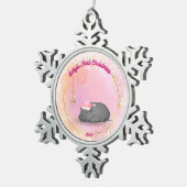 Baby's First Christmas Snowflake 2025 - Hippo Tin Sneeuwvlok Ornament (Rechts)