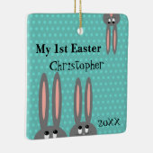 Babys First Easter Bunny Specialized Blauwgroen Bl Keramisch Ornament (Rechts)