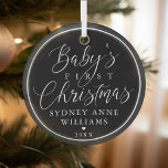 Baby's First Kerstman Custom Name Black Keepomwill Glas Ornament<br><div class="desc">Een speciale keepaardversiering om de eerste kerstdag van de baby te herdenken. Het ontwerp is voorzien van een eenvoudig minimaal ontwerp met "Baby's First Kerstmis" die in elegant script en serif tekstkoppeling wordt weergegeven. Personaliseer je met de naam van de baby en het jaar. Een eenvoudige witte grens en achtergrondkleur...</div>