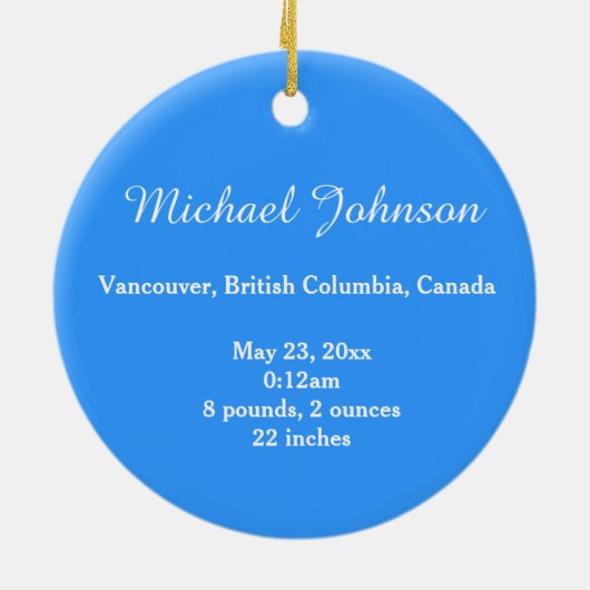 Baby's geboorterecord kerstversiering. blauw keramisch ornament (Achterkant)