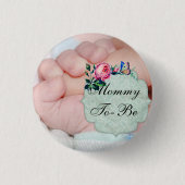 Baby's Little Hand "Mama to be" Baby shower Button (Voorkant)
