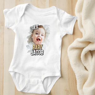 Baby's Naam Modern Simple Grunge Custom Baby Foto Romper