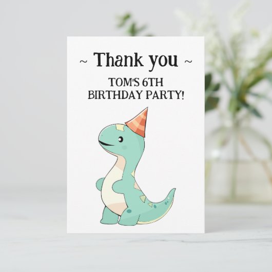 Baby's Schattigee Cartoon Baby Dinosaur Verjaardag Bedankkaart (Staand voorkant)