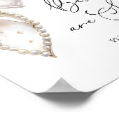 Baby's zijn zoet Neem een traktatie witte parel bo Poster (Hoek)