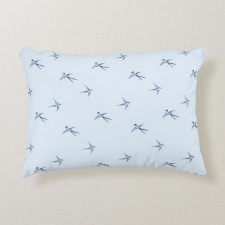 Baby's: Zwaluwen/Blauw (AP.SW.B.) - Accent Kussen