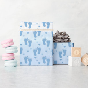 Babyvoetafdrukken en harten op waterverf ontwerp cadeaupapier