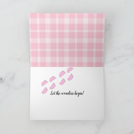 Babyvoetjes gefeliciteerd met ruitjes kaart (Binnen)