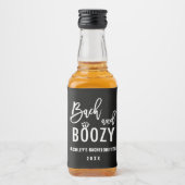 Bach en Boozy Bachelorette Party Favorieten Likeurfles Etiket (Voorkant)