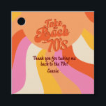 Bach naar de jaren 70 Retro Groovy Sunset Bachelor Bedankjes Labels<br><div class="desc">Dit prachtige retro ontwerp met een abstracte groovy zonsondergang beschikt over een handgeschreven scripttypografie: Breng me Bach naar de jaren 70 en een kleurrijke pastel retro achtergrond. Dit volledig bewerkbare ontwerp kan worden gepersonaliseerd met de naam van de aanstaande bruid, de gebeurtenis en de hashtag of een aangepast bericht. De...</div>