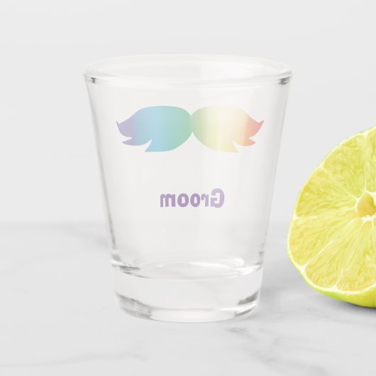 Bachelor / Bachelorette / bruiloft regenboog snor  Shot Glas (Achterkant)