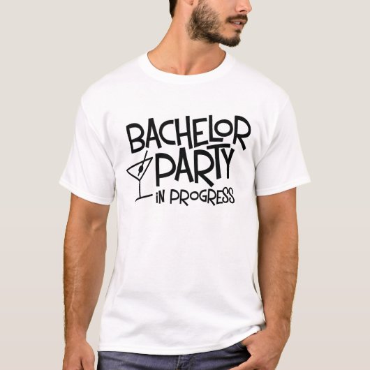 Bachelor Feest in Vooruitgang Basic T-shirt (Voorkant)